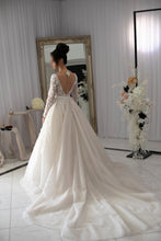 C2023-LS337B - vestido de novia adornado de manga larga transparente con cuello en V sexy y falda desmontable