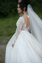 C2023-LS337B - vestido de novia adornado de manga larga transparente con cuello en V sexy y falda desmontable