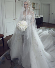 C2023-LS20T - Vestido de novia de manga larga con escote ilusión transparente y cola desmontable