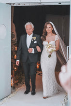 C2023-CS62 - vestido de novia de encaje bordado con manga corta