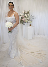 C2023-SN654 - sleeveless scoop neck beaded wedding gown with veil