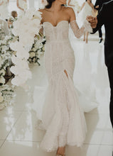 C2023-SS68L - strapless sweetheart beaded embroidery lace wedding gown with detachable long sleeves