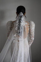 C2024-LSJ69 - backless long juliet sleeve wedding gown w v-neck