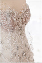C2024-LS77B - vestido de novia con pedrería de cristal, manga larga transparente y escote ilusión