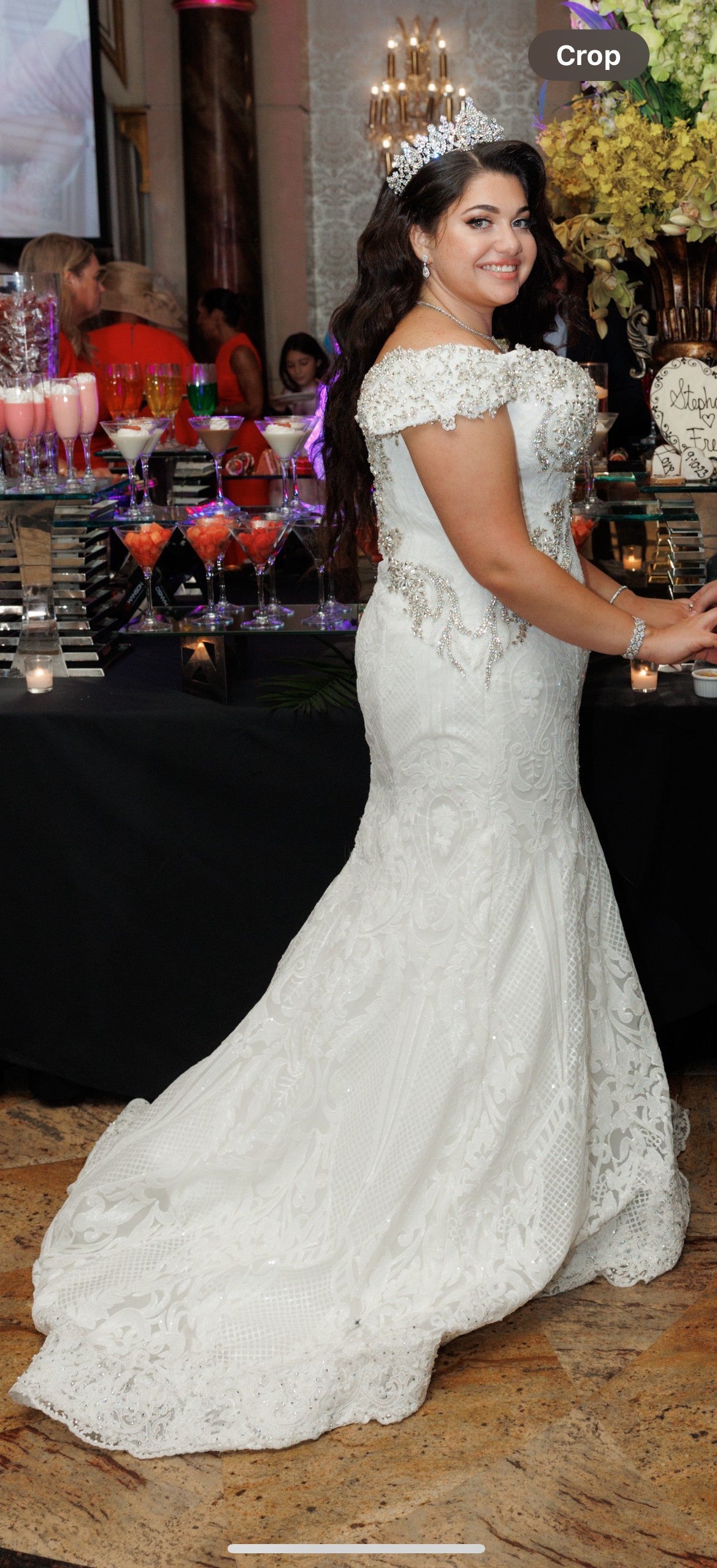 C2025-EA2915 - Off the shoulder mermaid fitted wedding gown