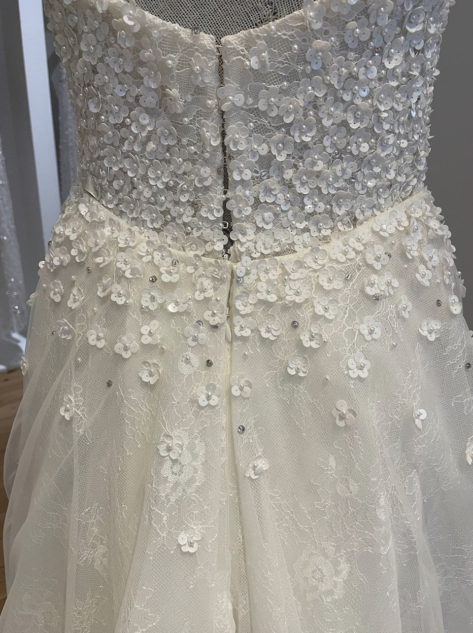 C2023-SBB4 - strapless fitted wedding gown with flowing over skirt