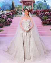 C2023-DBG593 - Vestido de novia sin tirantes con escote en forma de corazón y falda desmontable