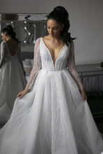 C2023-BVc - vestido de novia sexy de manga larga con cuello en V y pedrería