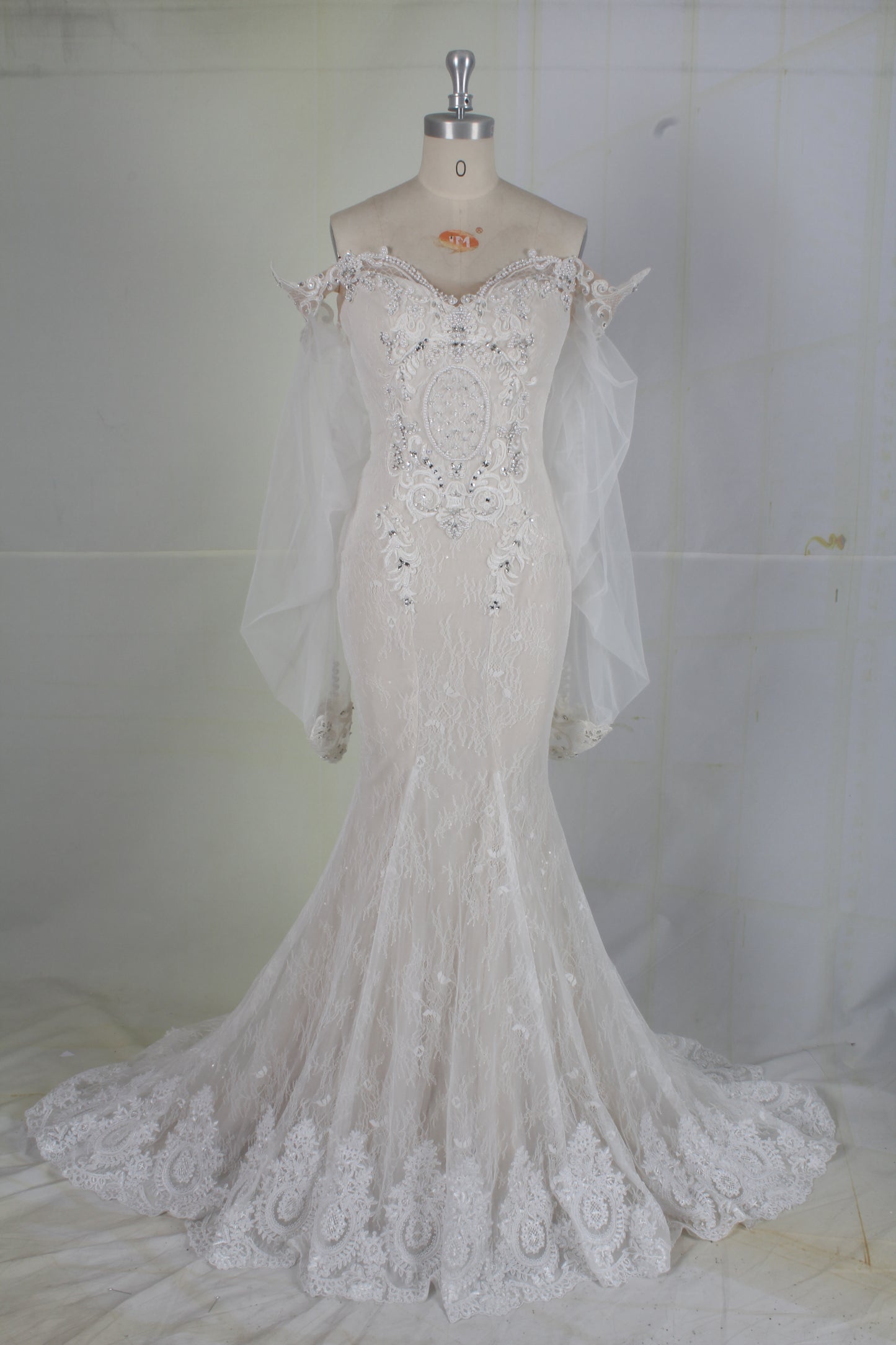 C2023-Hafizi - Off the shoulder cuff bishop long sleeve wedding gown