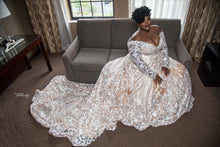 C2023-OSL668 - vestido de novia de encaje de talla grande con hombros descubiertos y manga larga