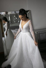 C2023-BVc - vestido de novia sexy de manga larga con cuello en V y pedrería