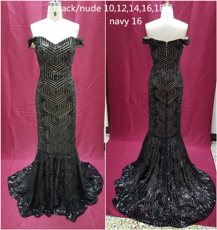 Robes de soirée perlées à épaules dénudées pour le bal