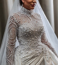 C2022-PLS887 Vestido de novia modesto de manga larga con cuentas de perlas y cola desmontable
