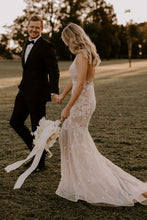 C2023-SSV411 sleeveless deep sexy v-neck beaded fit-and-flare lace wedding gown