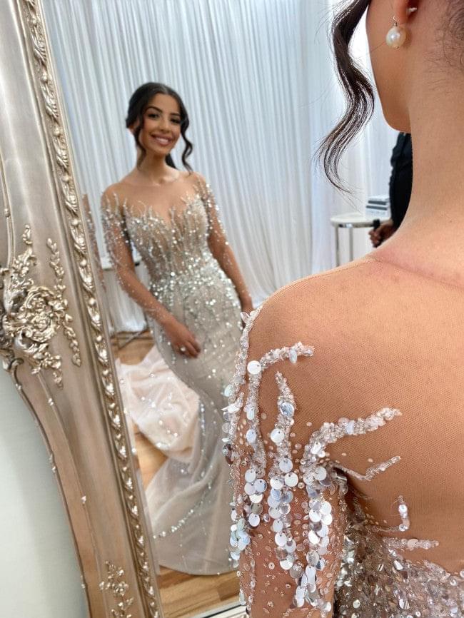 C2022-BBS-223 - Robe de mariée à manches transparentes et perles