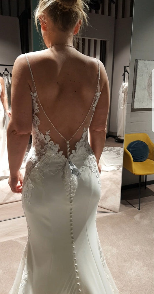 C2023-BS553 backless sexy beaded bodice wedding gown with spaghetti straps