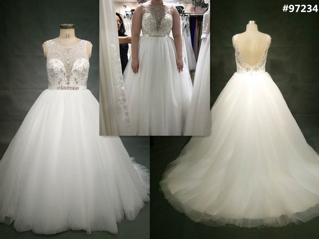 Estilo 97234 réplica de vestido de novia de talla grande sin mangas con escote ilusión