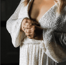 C2019-lsp088 - vestido de novia de talla grande con cuello en V y manga larga con pedrería