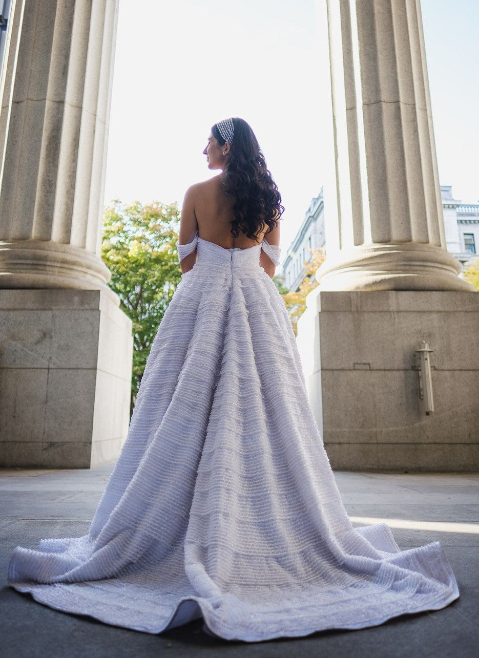 C2023-SA429 - strapless a-line tiered wedding gown