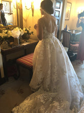C2023-AL63T - Vestido de novia de corte A con tirantes finos y encaje estampado con bordado grande