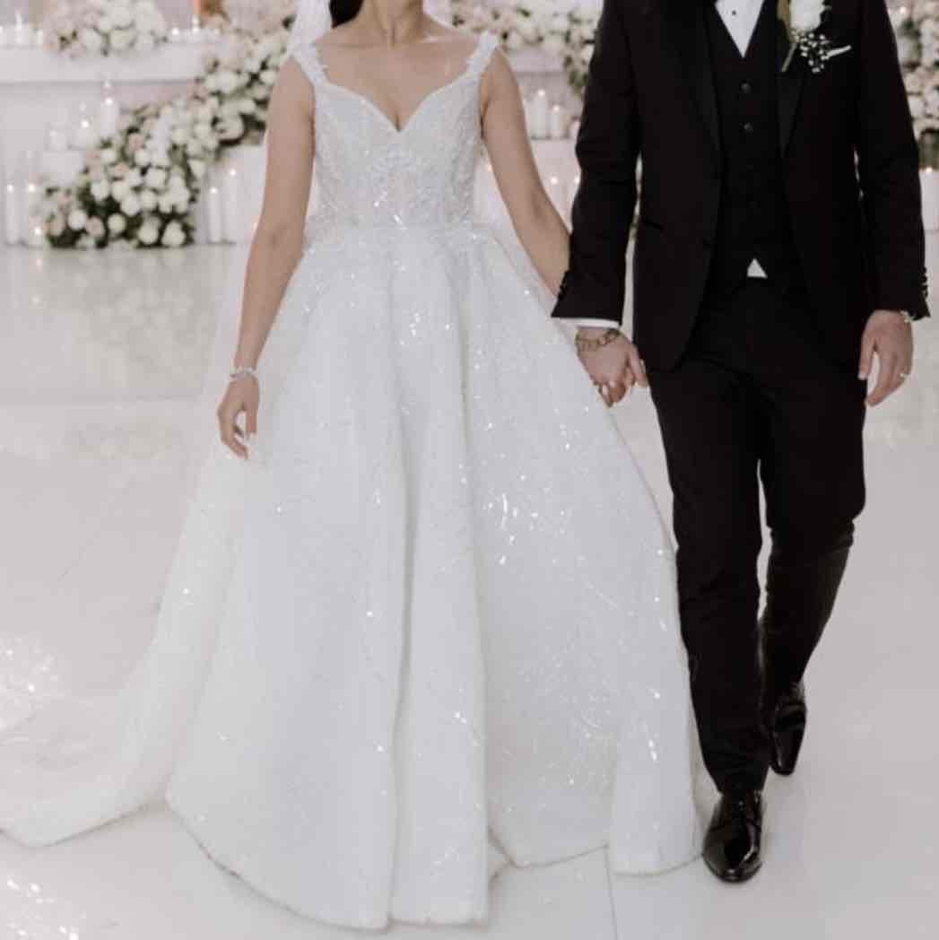 C2023-SBG72H - sleeveless formal ball gown beaded wedding dress