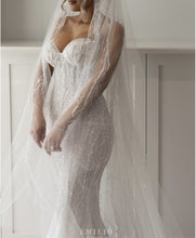 C2023-SB717 - sweetheart strapless beaded wedding gown with veil