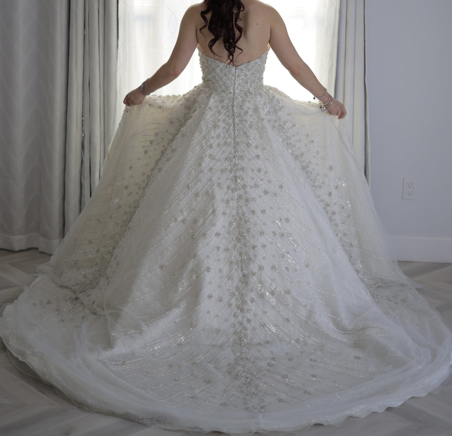 C2023-SY94 - vestido de novia sin tirantes con cuentas de cristal swarovski