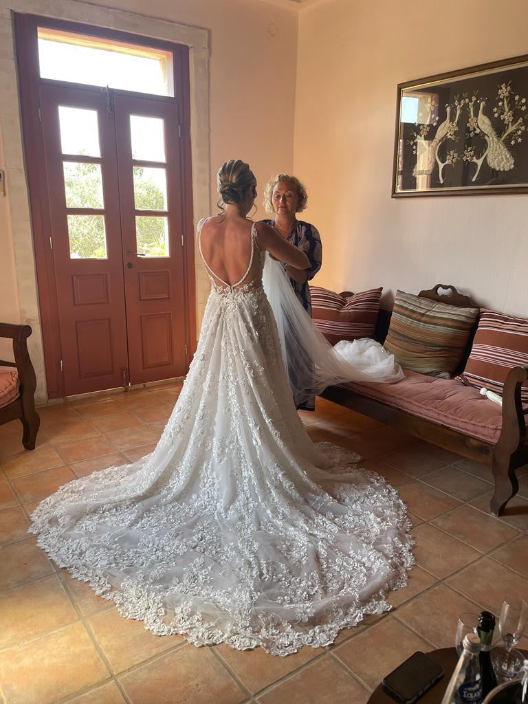 C2023-SSA81 - vestido de novia evasé sin mangas con adornos