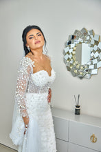 C2023-LSS62 - Vestido de novia de manga larga transparente con pedrería