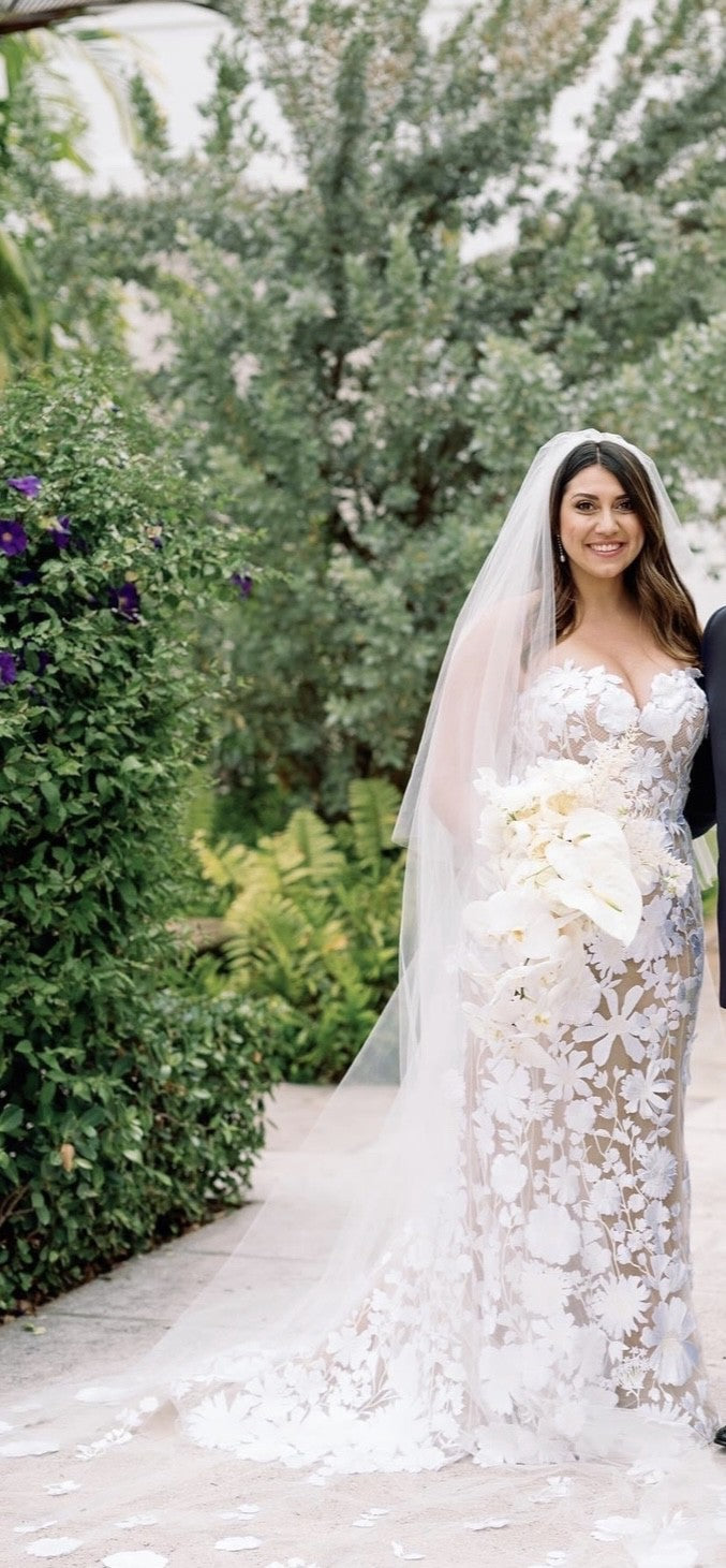 C2023-SPS37 - strapless plus size embroidered sheer nude wedding gown