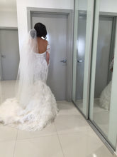 C2023-LS819 - vestido de novia de manga larga transparente con cuello redondo bordado