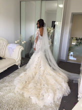 C2023-LS819 - vestido de novia de manga larga transparente con cuello redondo bordado