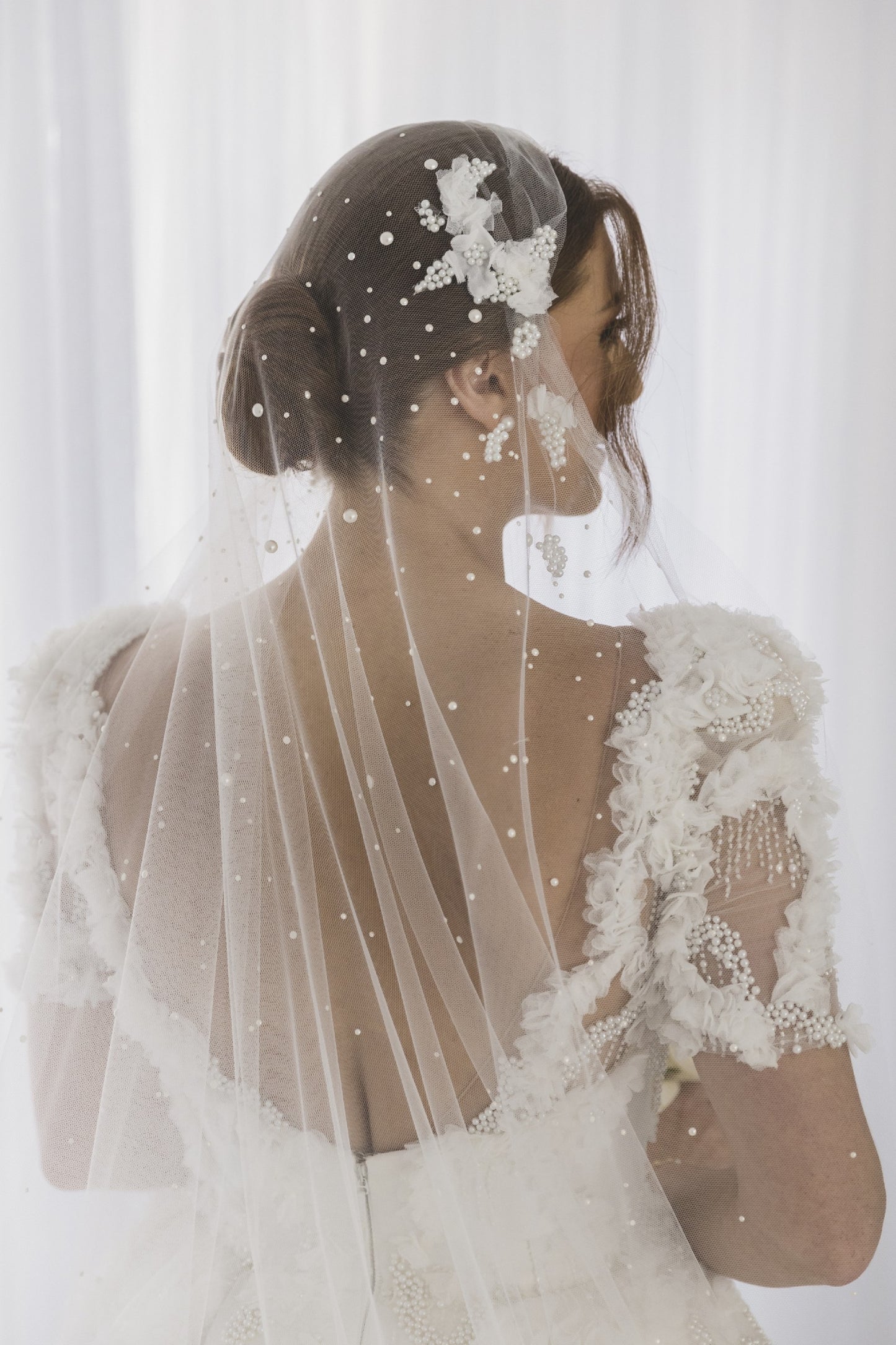 C2023-SS351 - short sleeve a-line wedding ball gown
