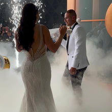C2024-S812 - vestido de novia de pedrería sin mangas con sobrefalda desmontable