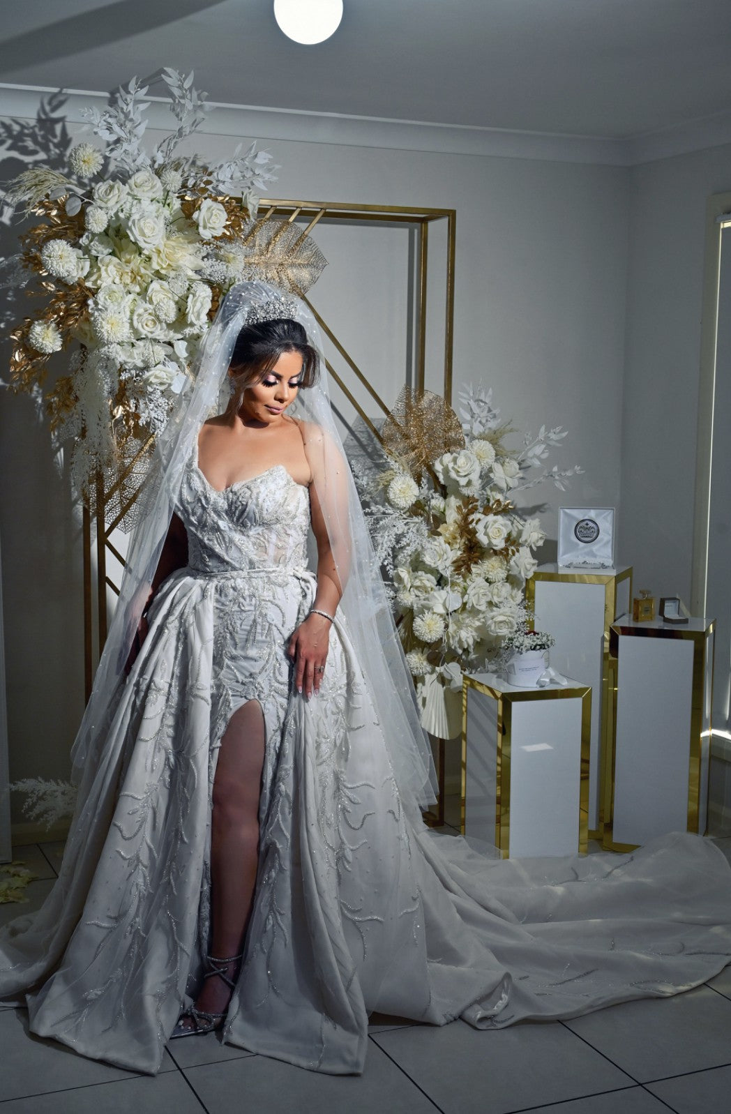 C2024-BG646 - strapless ball gown wedding dress with detachable train and leg split