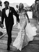 C2024-DF67 - vestido de novia bordado con hombros descubiertos