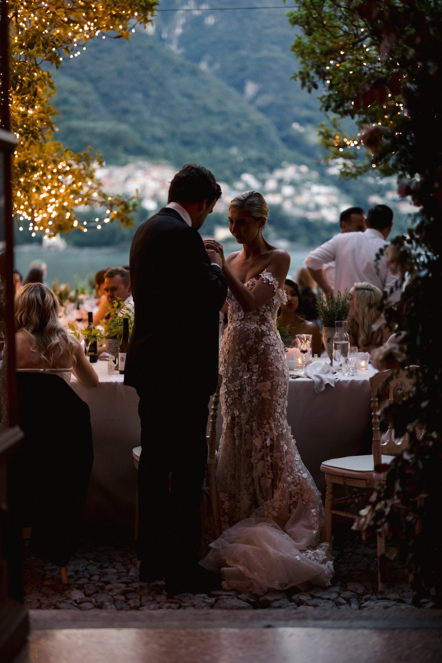 C2024-DF67 - off the shoulder embroidered wedding gown