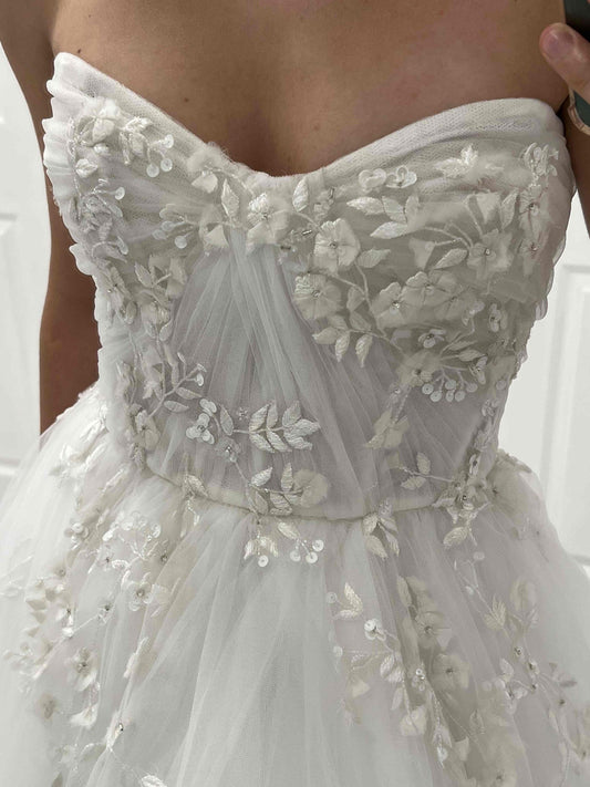 C2024-SH55 - sweetheart strapless high-low wedding gown with chapel tulle train
