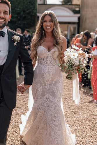 C2024-SSL40 - Vestido de novia palabra de honor de encaje con bordado de pedrería
