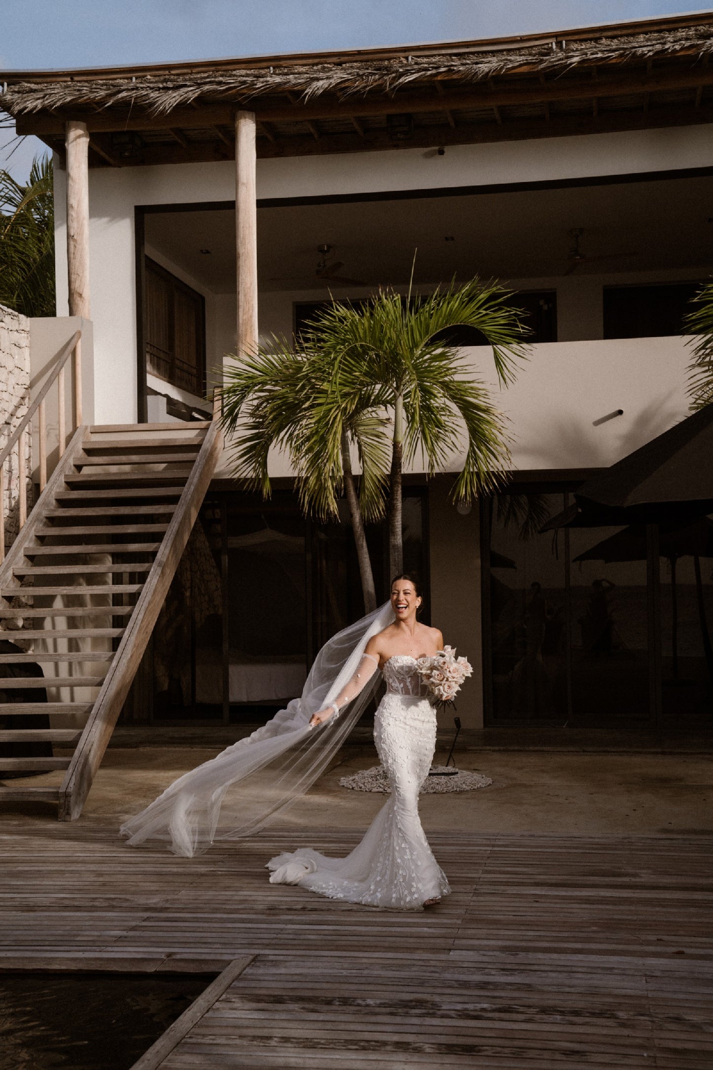 C2024-SC95 - strapless sweetheart wedding gown with corset bodice and sheer detachable sleeves