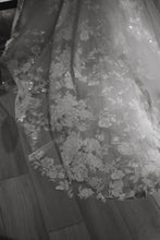 C2024-SA59 - strapless a-line 3D embossed wedding gown with corset bodice and chapel train