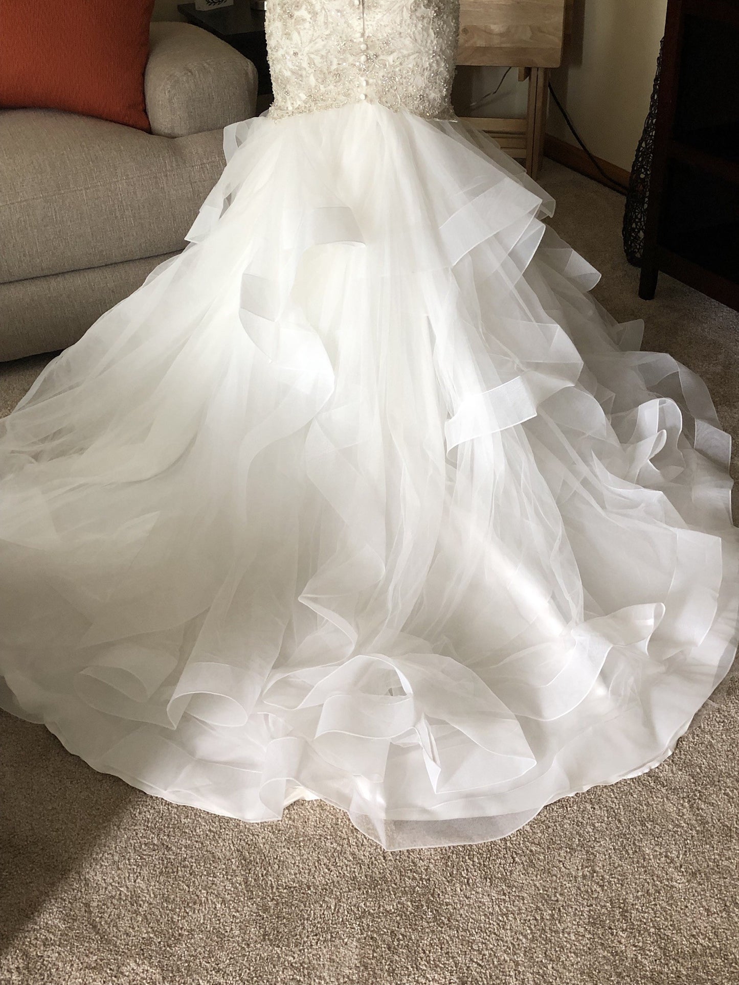 Style 9421 - strapless sweetheart fit-to-flare wedding gown with beaded lace bodice