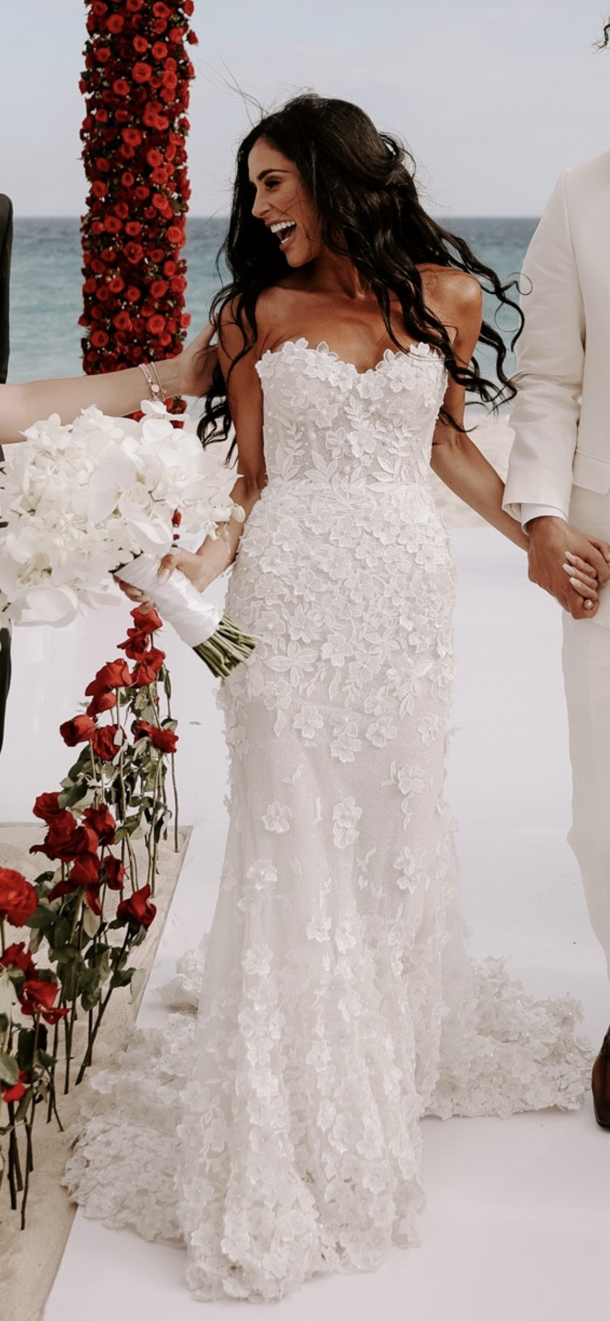 C2024-SS24 - sweetheart strapless 3D lace wedding gown with chapel train