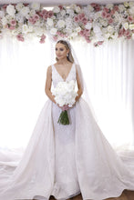 C2024-SB121 - sleeveless v-neck fitted wedding gown with detachable overskirt