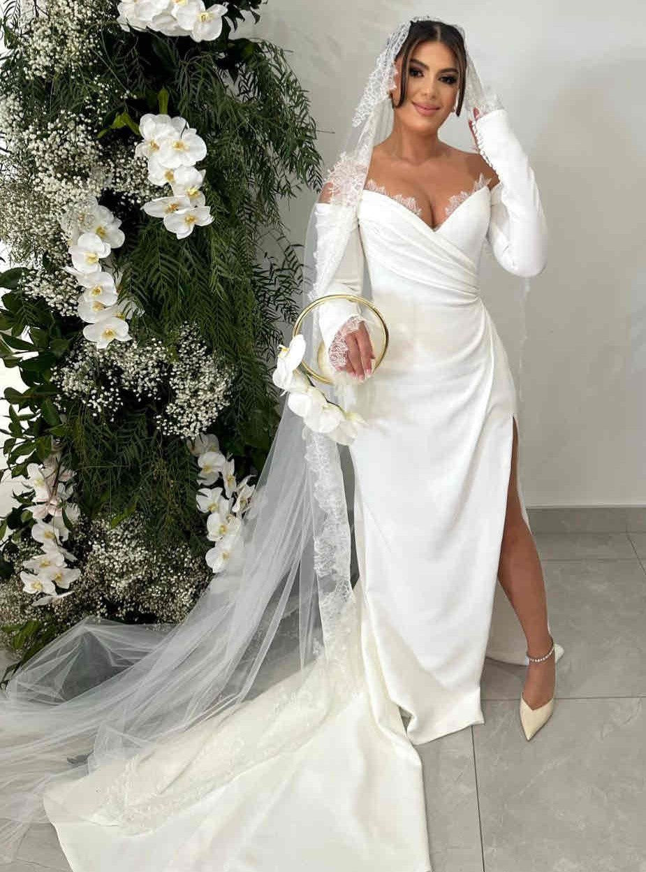 C2024-ES14 - off the shoulder ruched wedding gown