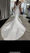 C2024-LGS77 - off the shoulder fitted wedding gown