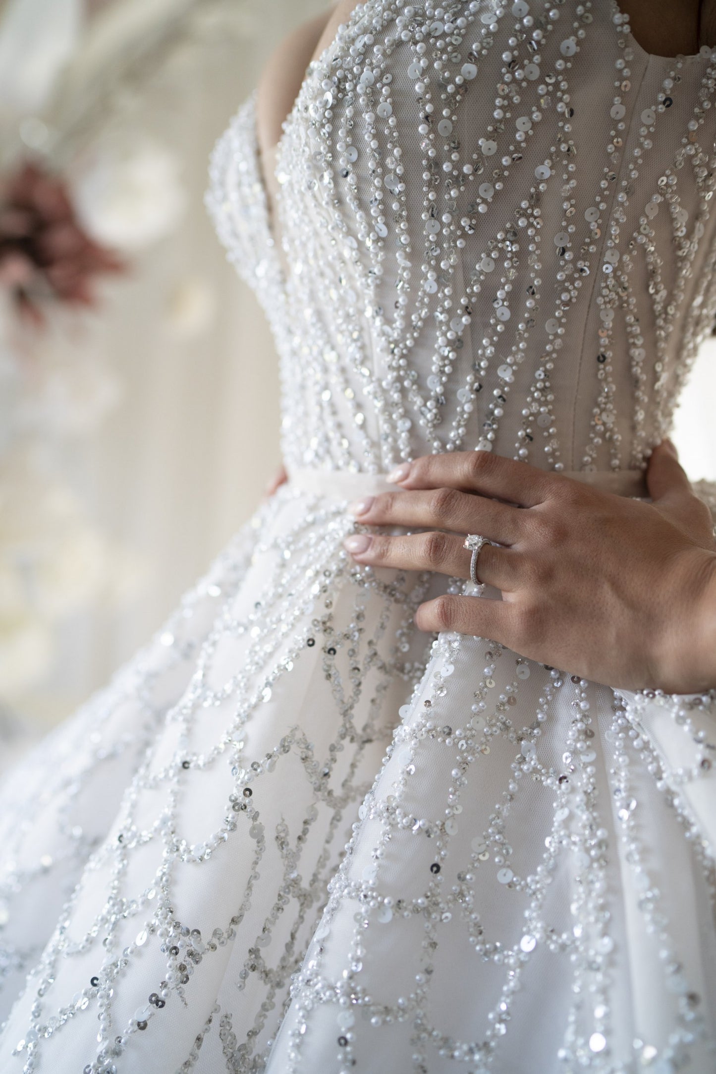 C2024-SK62 - sleeveless v-neck ball gown wedding dress