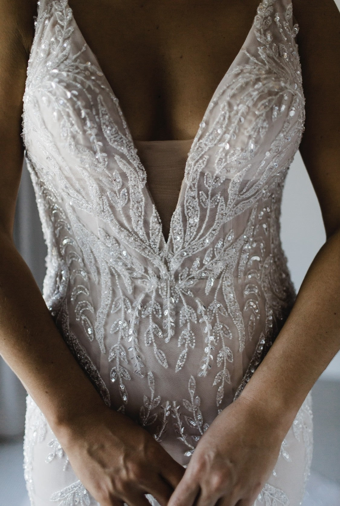 C2024-PC413 - sleeveless v-neck beaded lace wedding gown