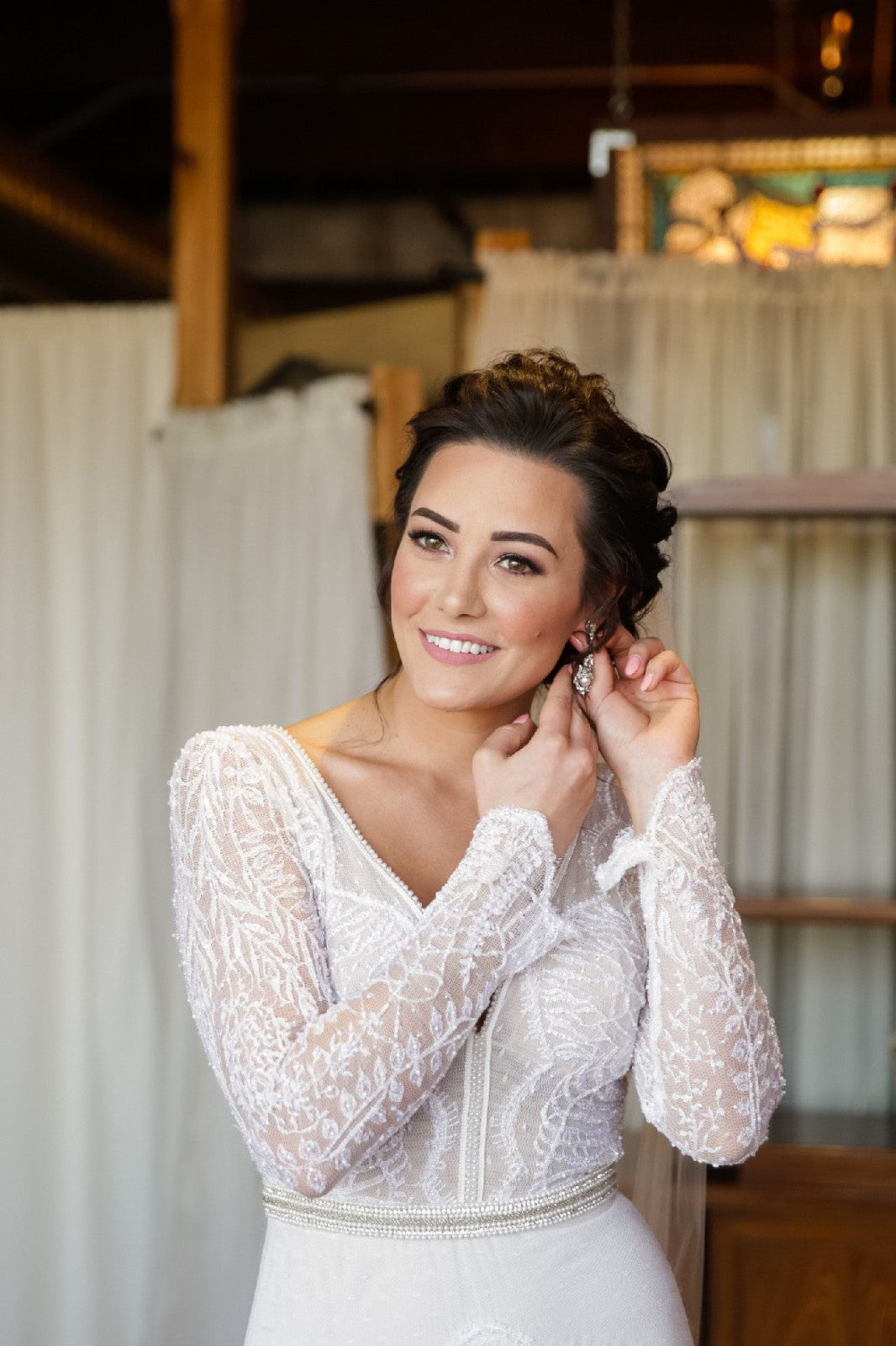 C2024-LH772 - beaded lace v-neck wedding gown