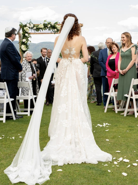 C2024-GL601 - lace embroidered a-line wedding gown
